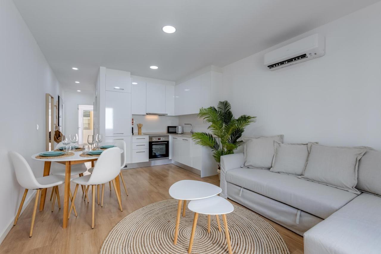 Ferienwohnung T2 Rosa Dos Ventos, A/C & Terrace - Casas & Papeis Armação de Pêra Exterior foto